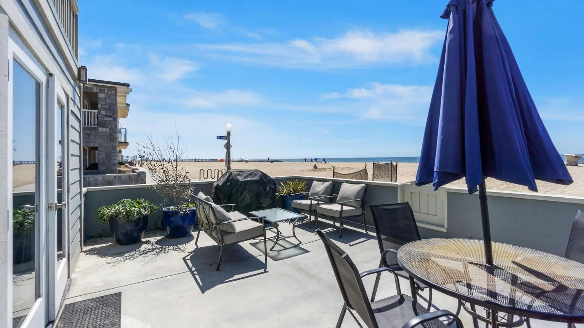 3600 W Oceanfront Villa Newport Beach